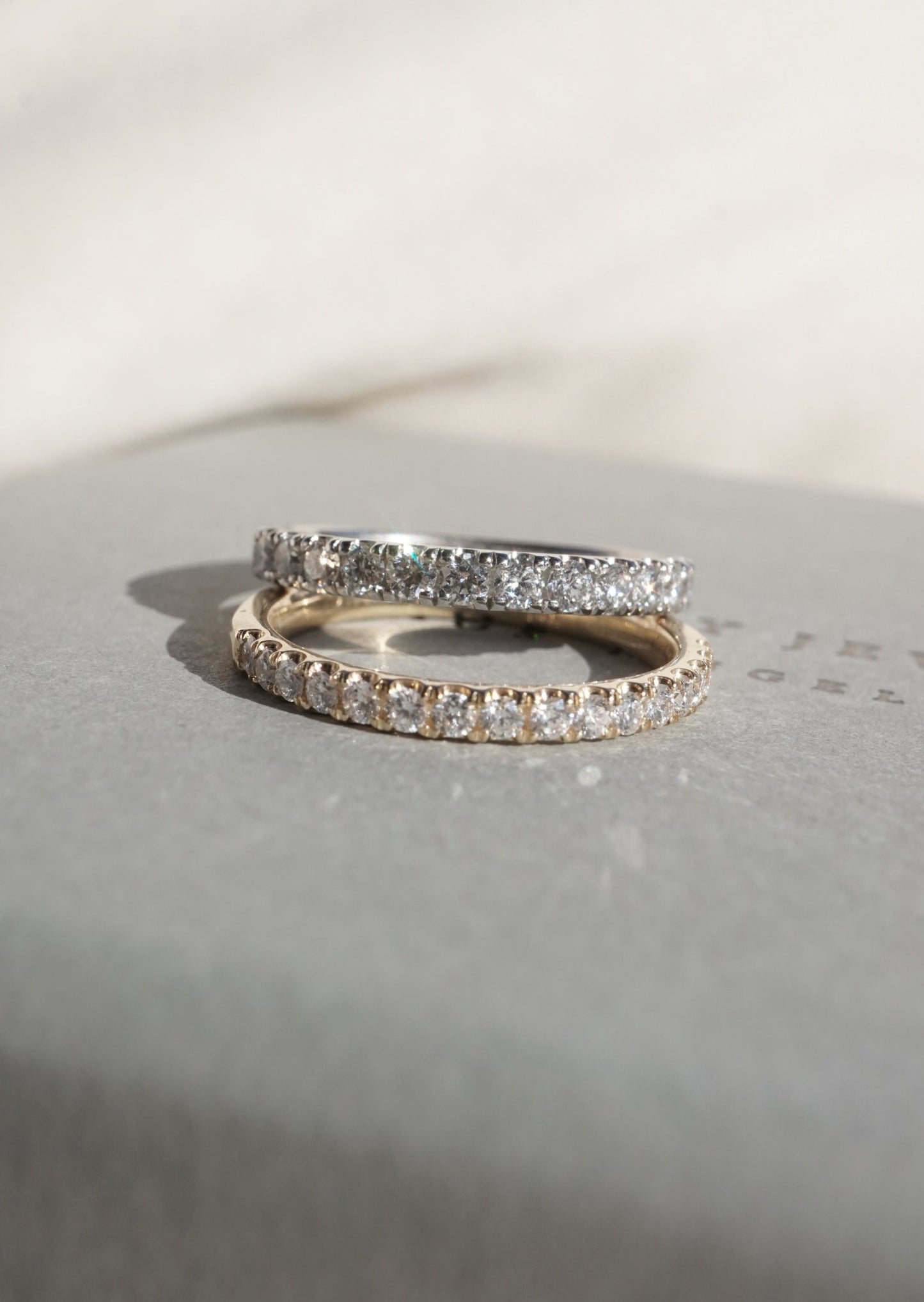 Pavé Diamond Wedding Band (2.5mm)