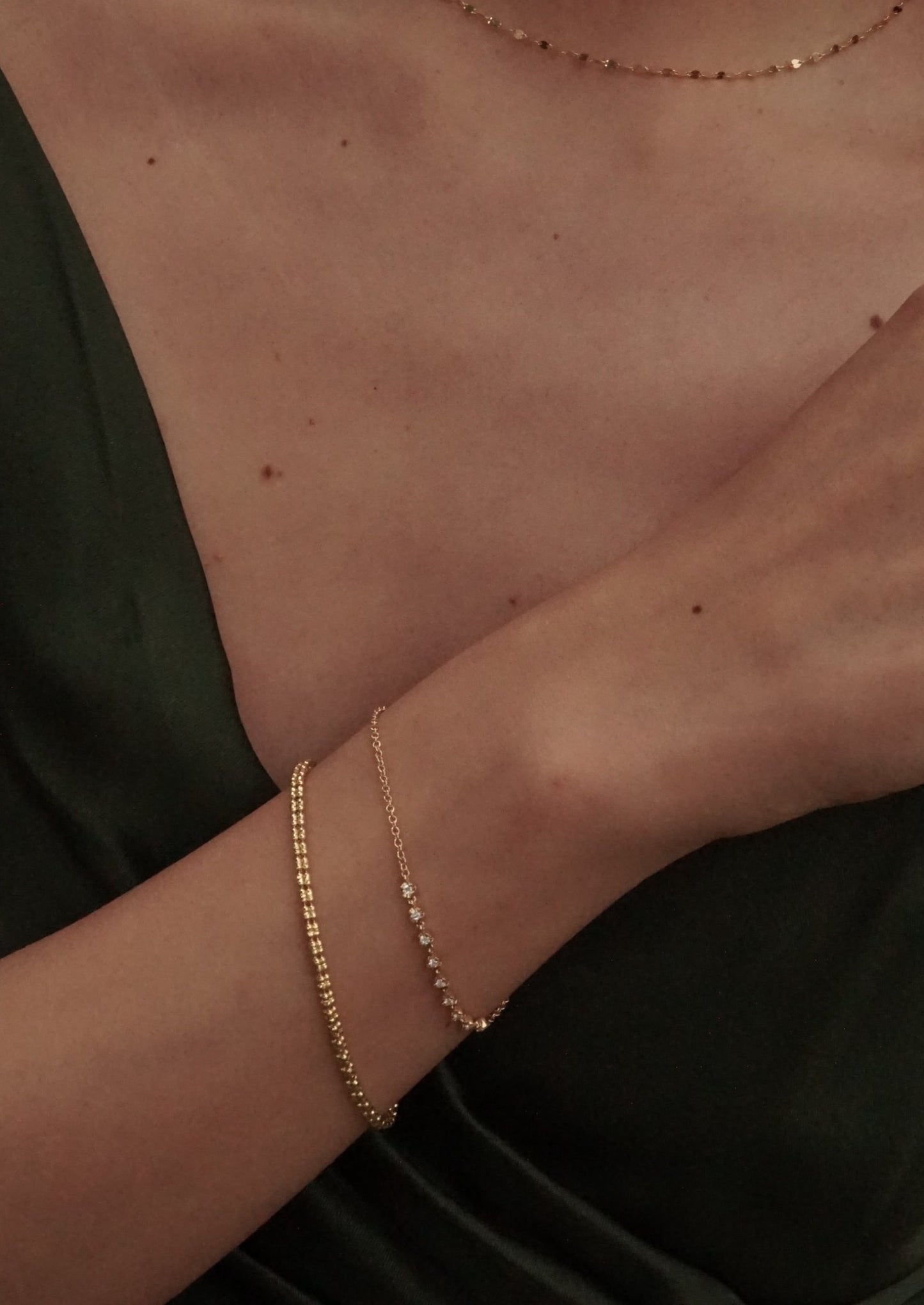 14k Gold 9 Diamond Bracelet